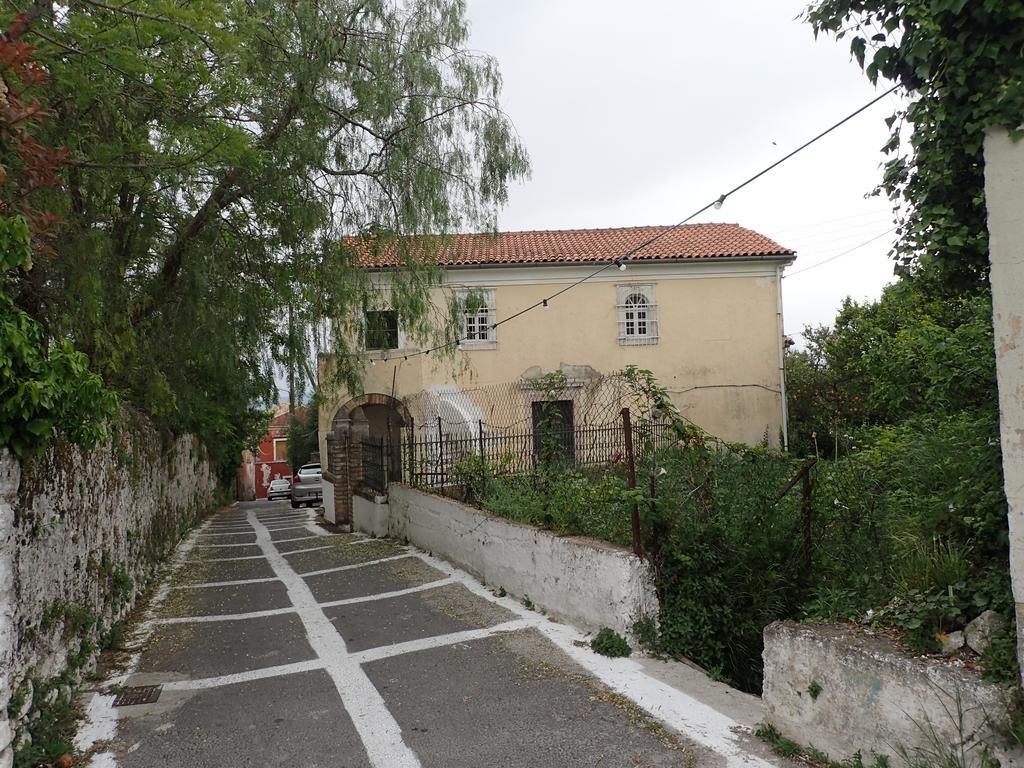 Summer Cottage Sinarades Exterior photo